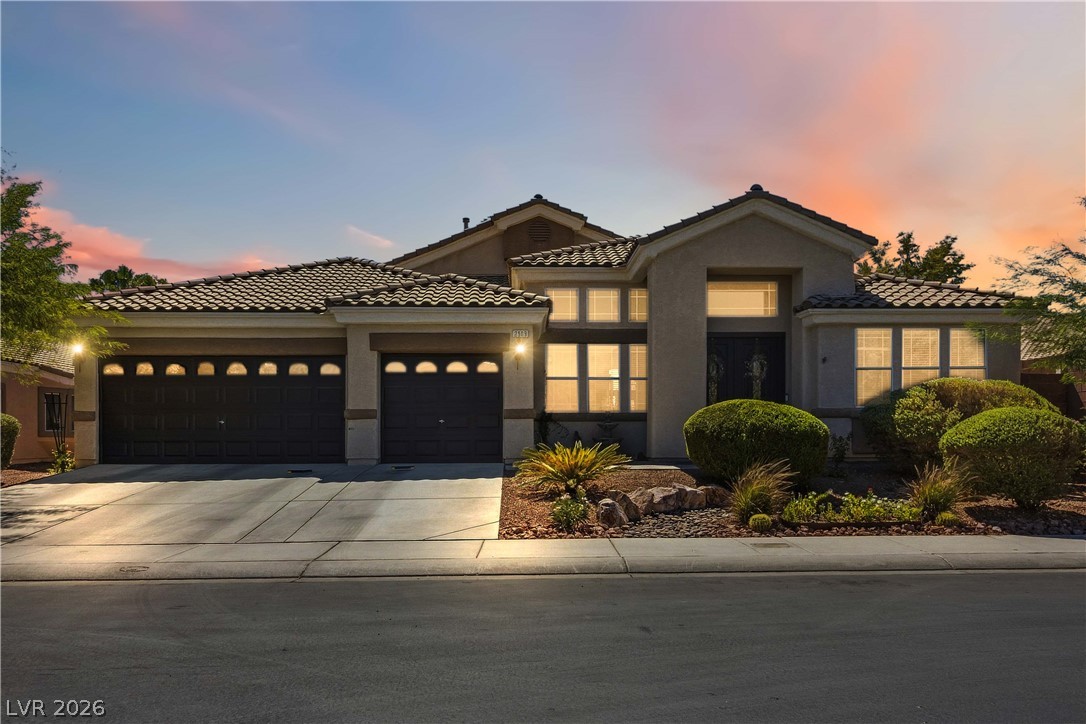 2909 Tanagrine Drive