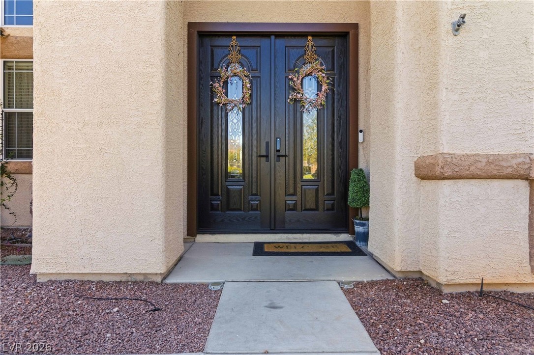 2909 Tanagrine Drive Property Photo 3
