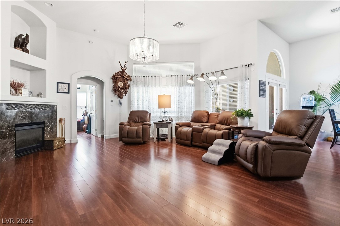 2909 Tanagrine Drive Property Photo 15