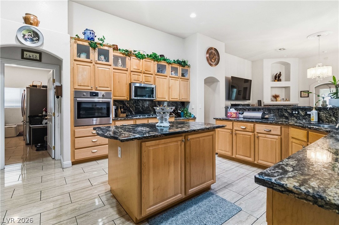 2909 Tanagrine Drive Property Photo 19