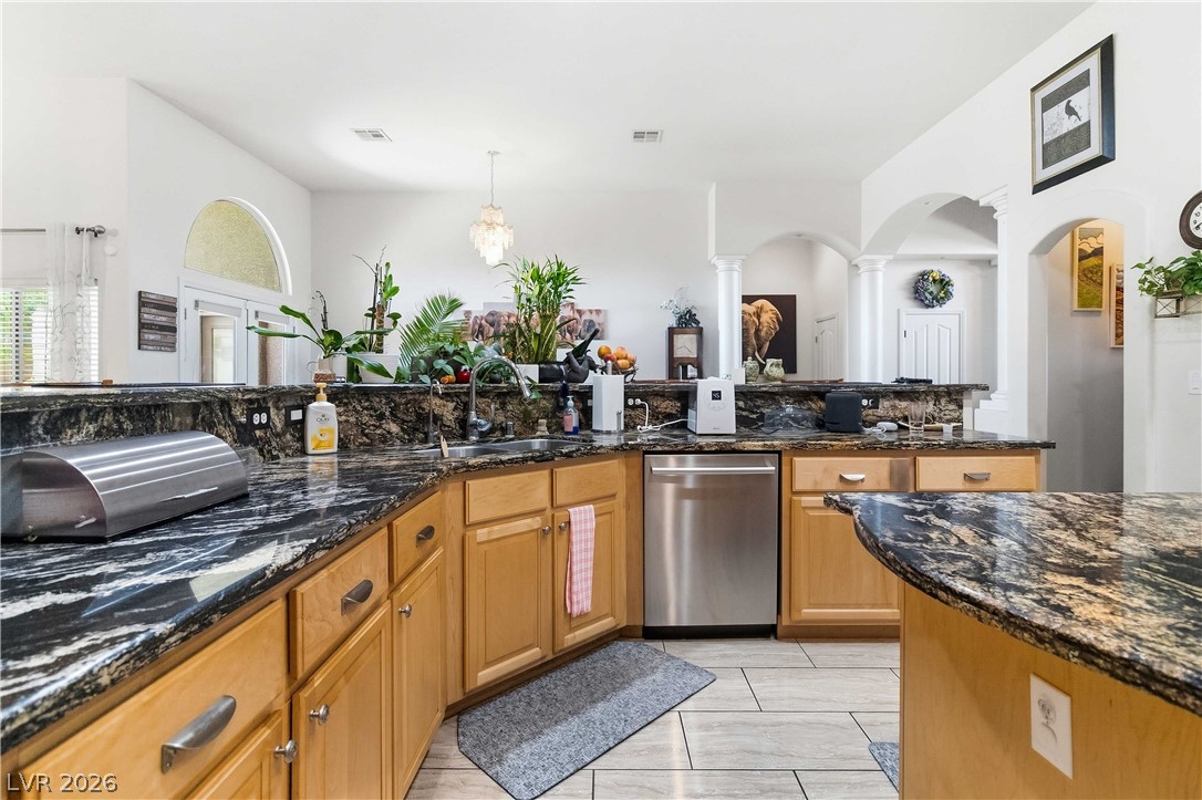 2909 Tanagrine Drive Property Photo 21