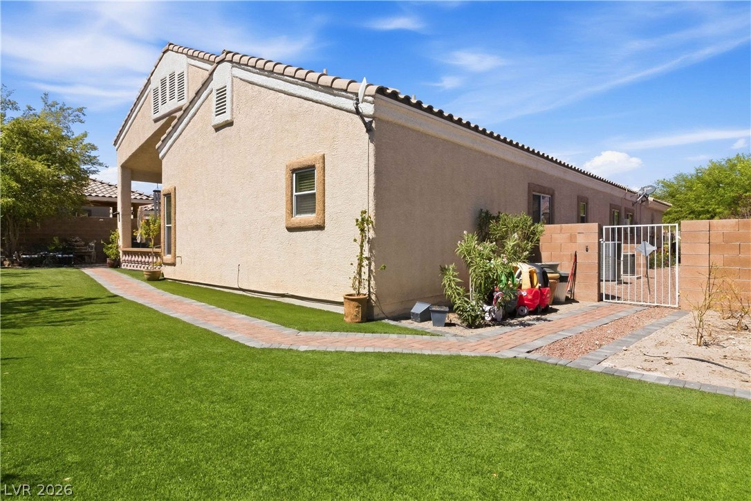 2909 Tanagrine Drive Property Photo 46