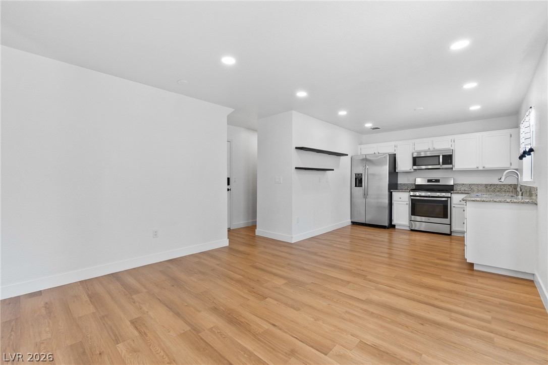 3523 Farina Drive Property Photo 6