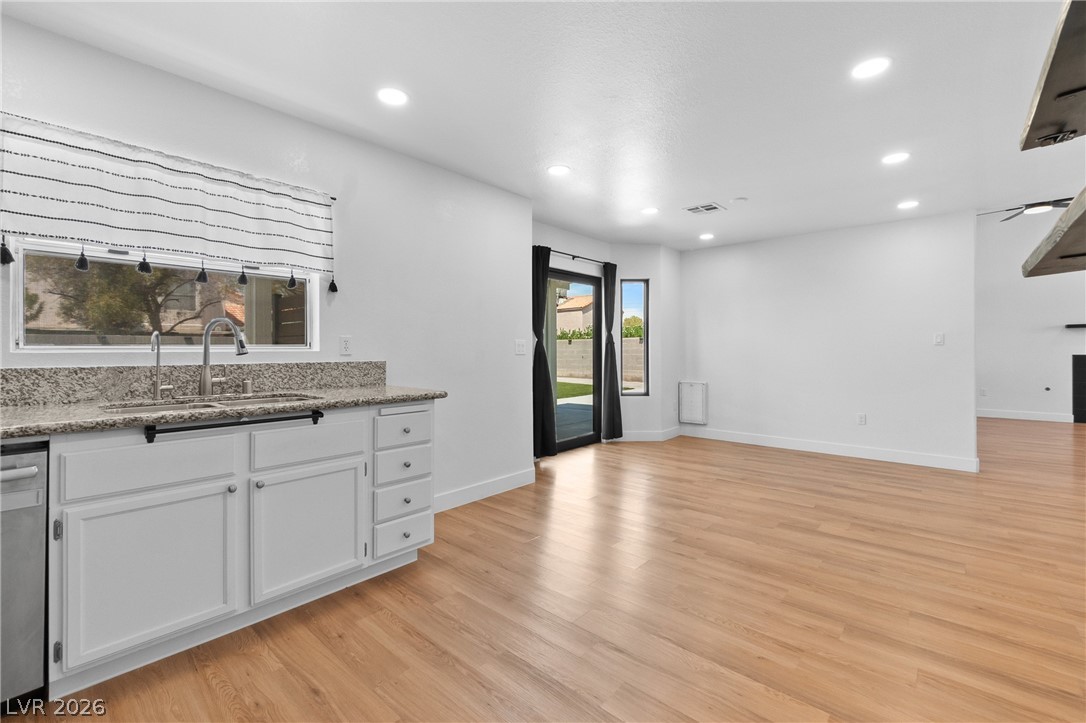 3523 Farina Drive Property Photo 8