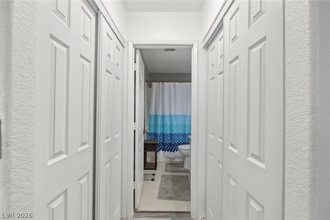 5042 South Rainbow Boulevard 102 Property Photo 16