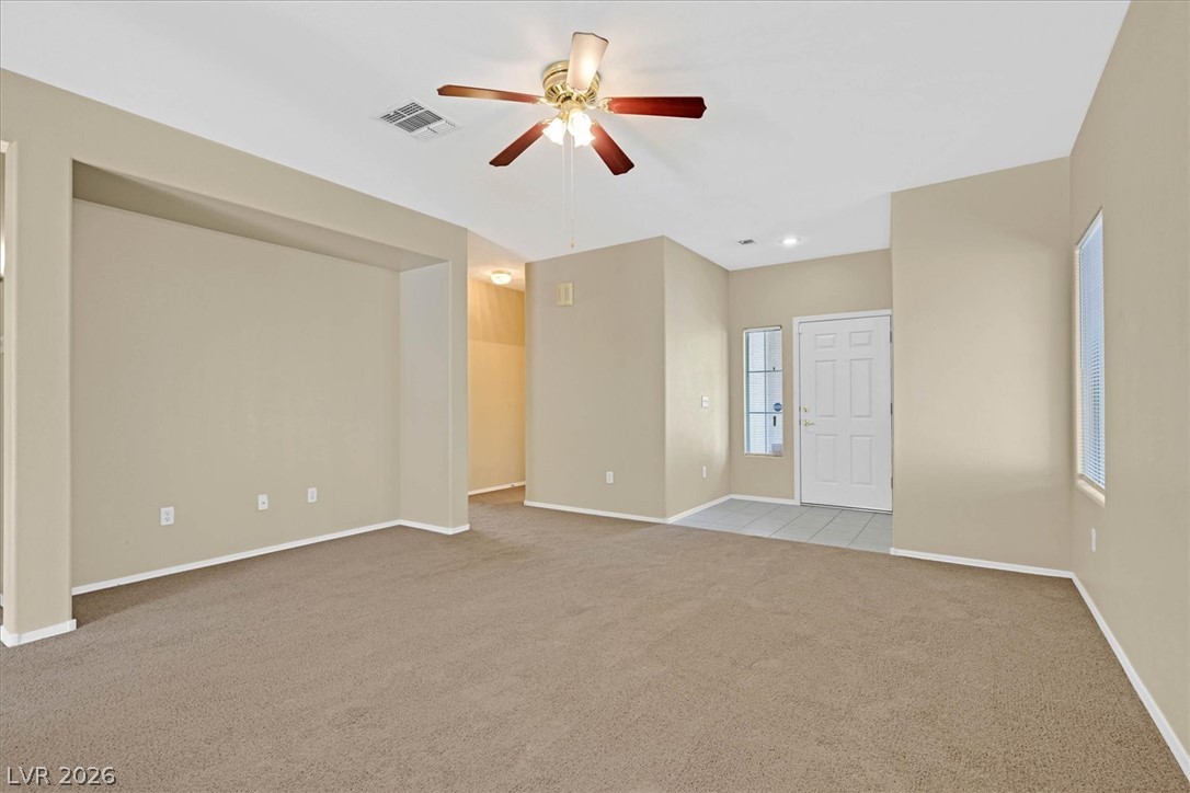 2553 Leighton Avenue Property Photo 3