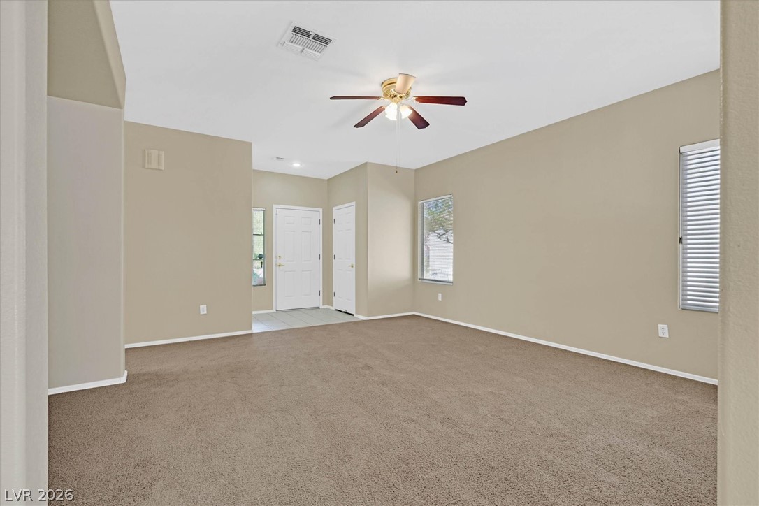 2553 Leighton Avenue Property Photo 4