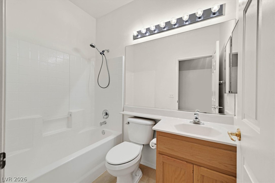2553 Leighton Avenue Property Photo 18