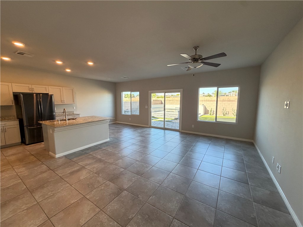 8231 Selenite Street Property Photo 3
