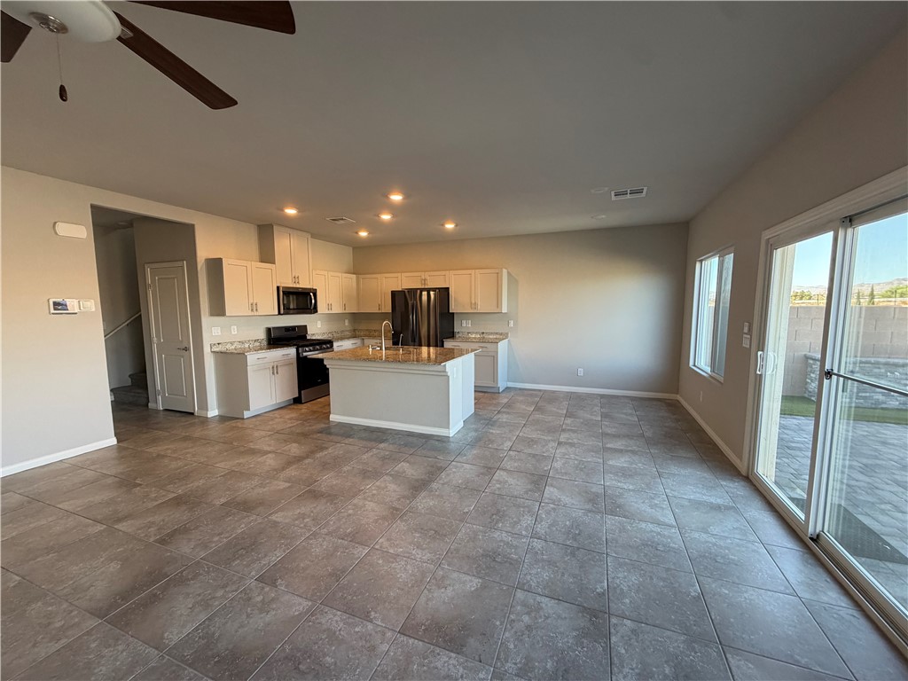 8231 Selenite Street Property Photo 7