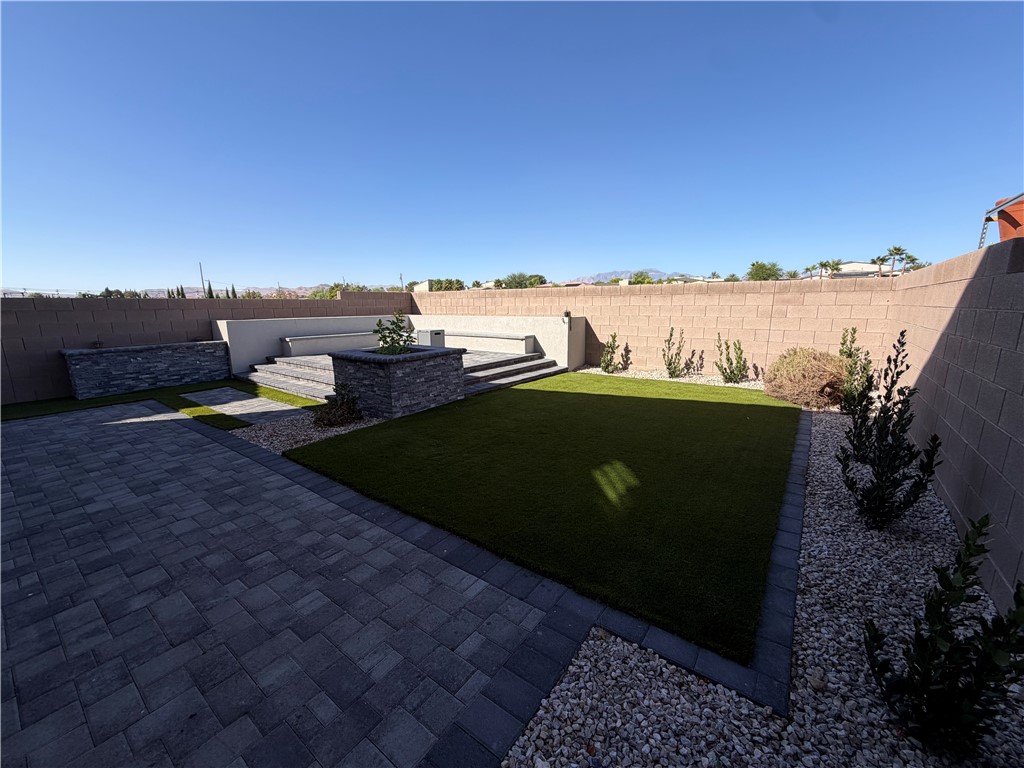8231 Selenite Street Property Photo 24