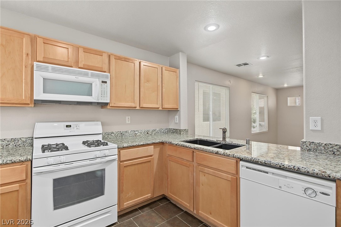 7451 Margollini Street Property Photo 7