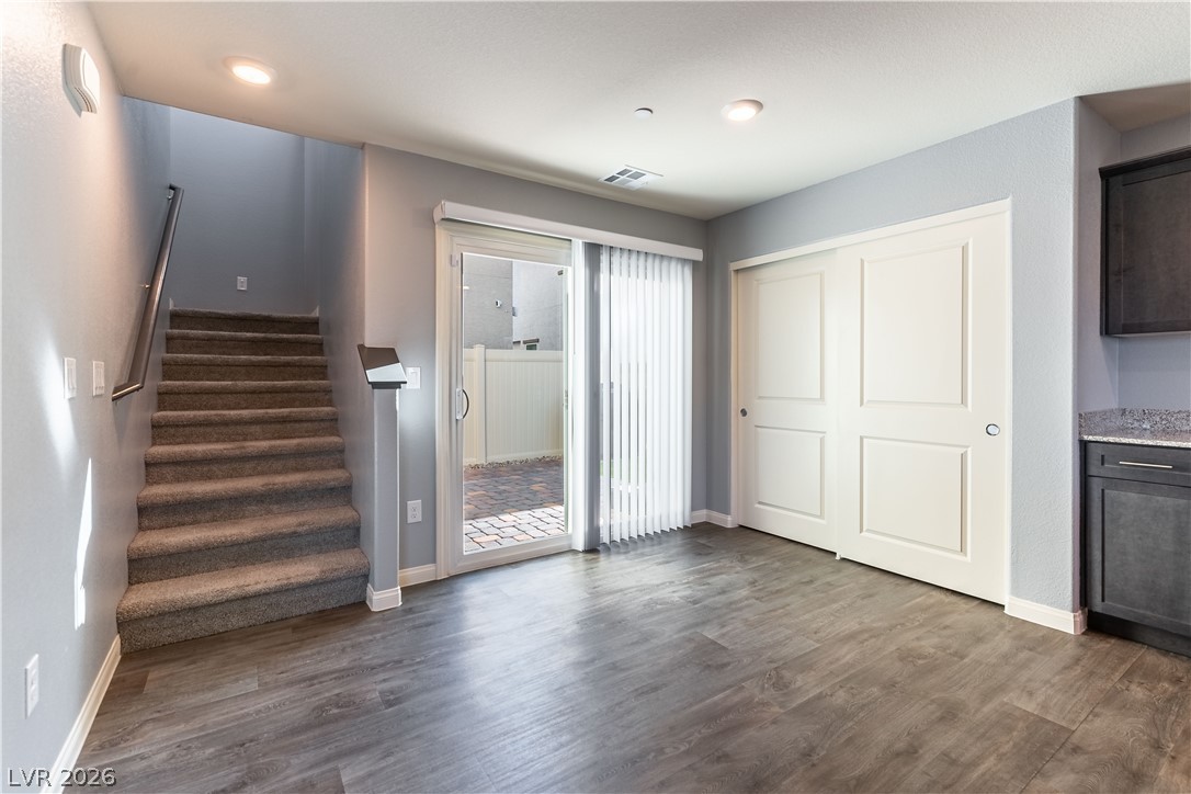 6911 Orange Horizon Street Property Photo 10