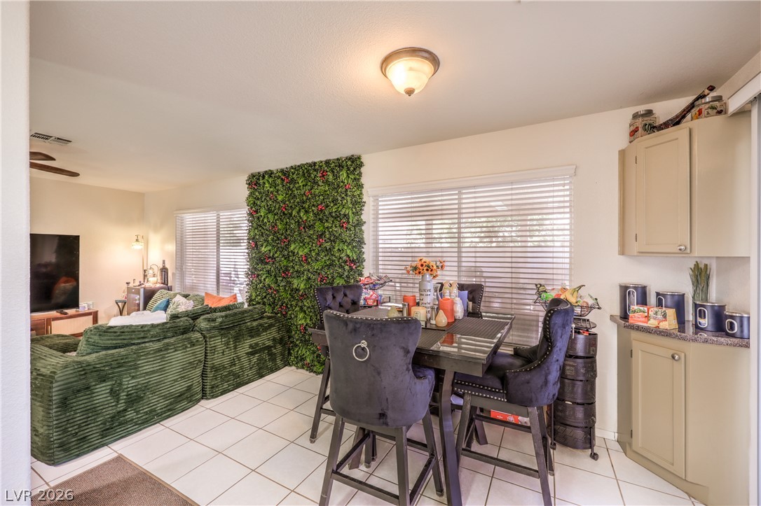 5712 Emperor Way Property Photo 15