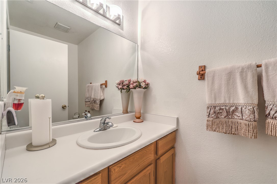 5712 Emperor Way Property Photo 18
