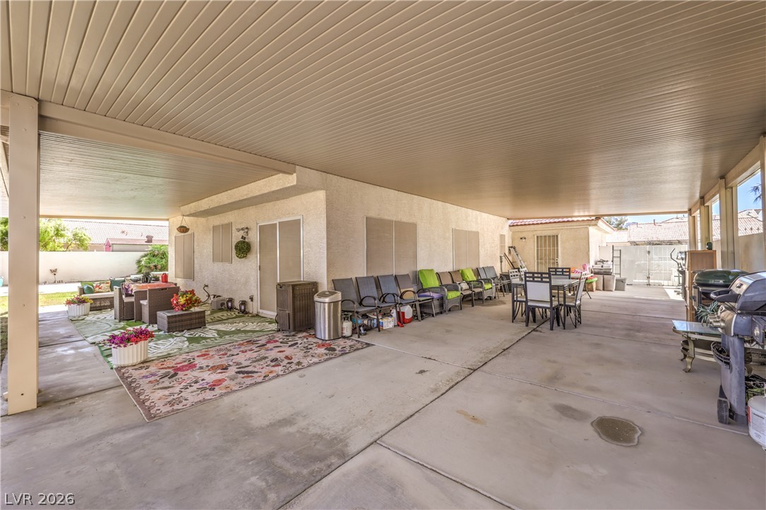 5712 Emperor Way Property Photo 34