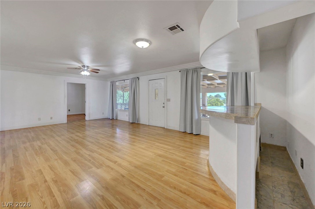 5300 South Corrine Street Property Photo 8