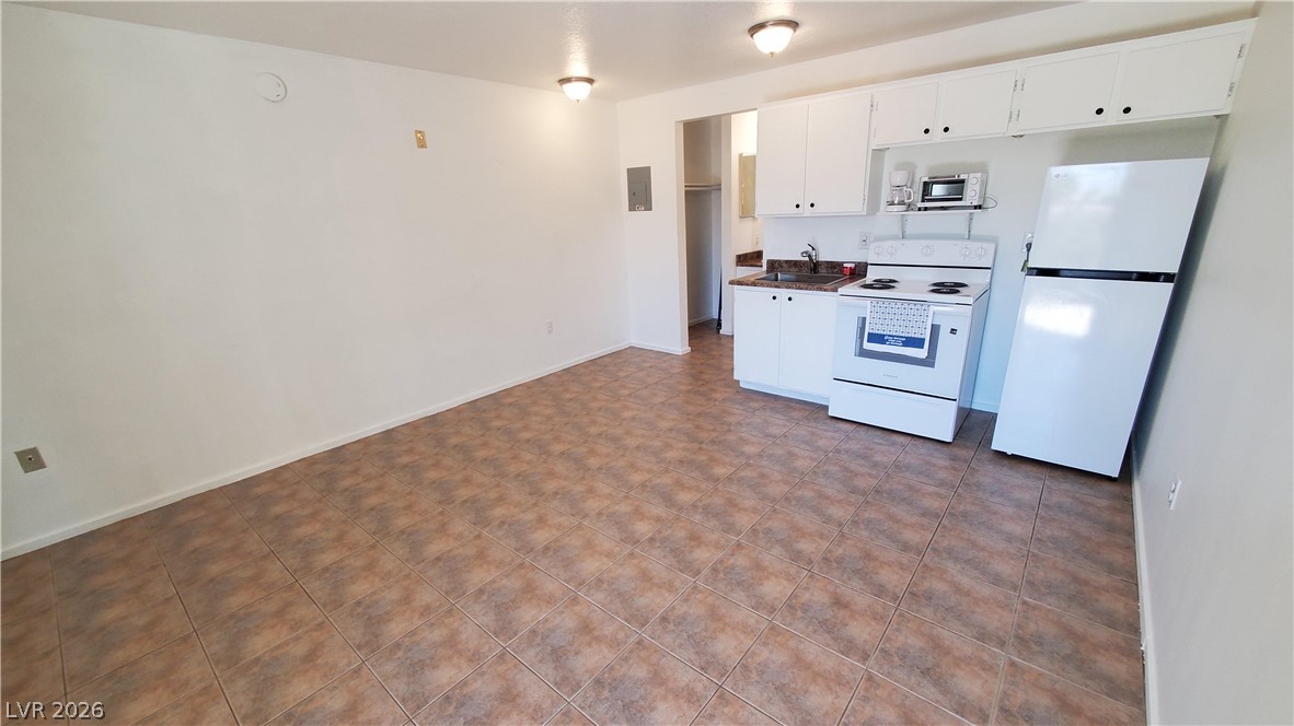 100 Pulsipher Lane 7104 Property Photo 10