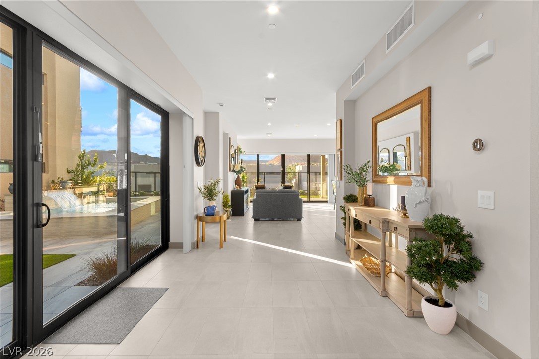 26 Heron Harbour Drive Property Photo 5