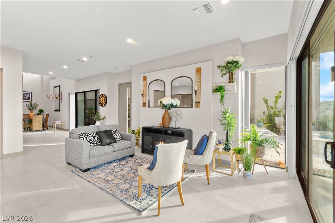 26 Heron Harbour Drive Property Photo 7