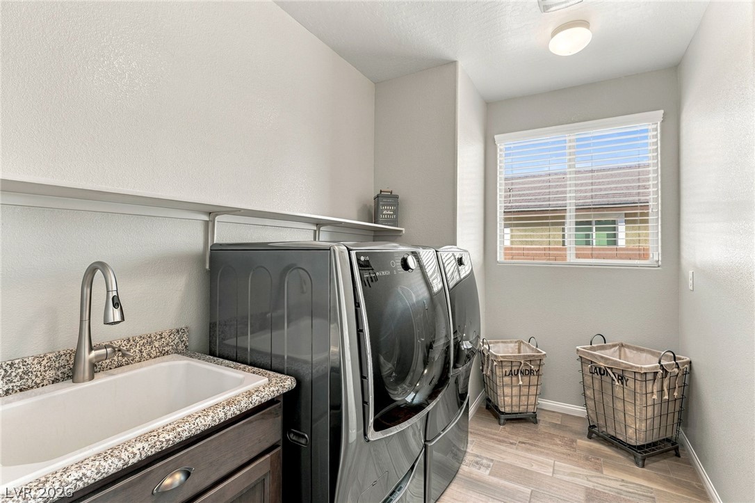 5678 Mystical Knight Court Property Photo 33