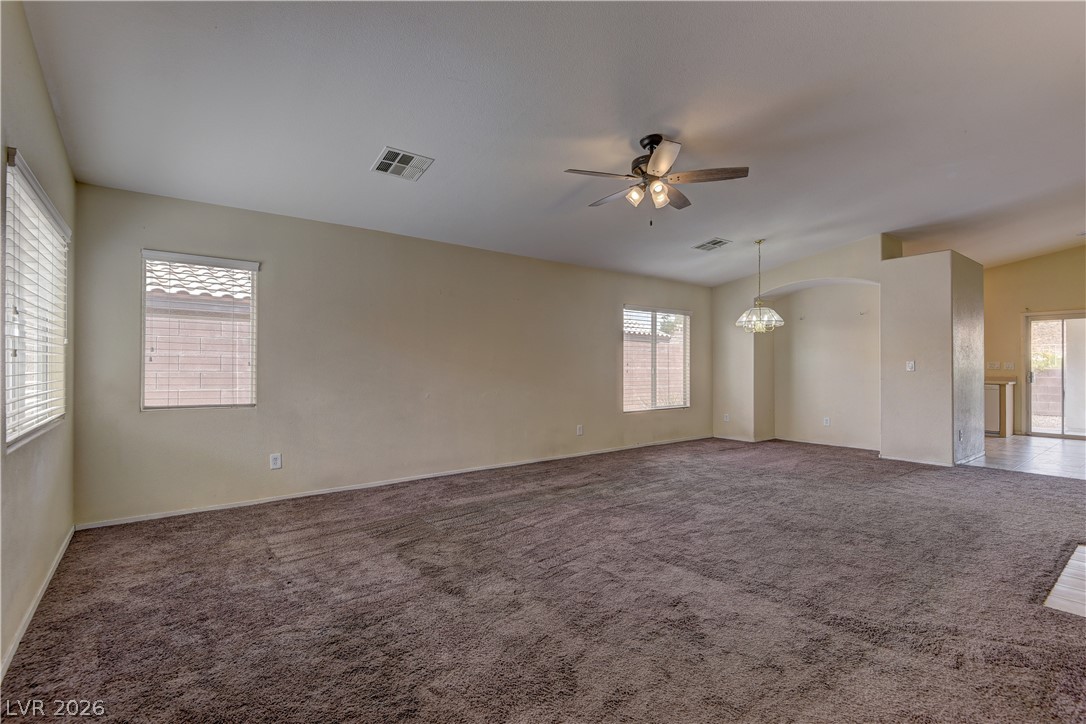 2280 Chestnut Ranch Avenue Property Photo 6