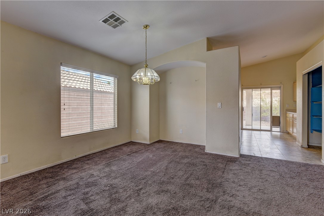 2280 Chestnut Ranch Avenue Property Photo 7