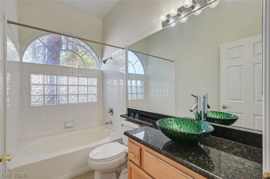 8709 Kingship Court Property Photo 11