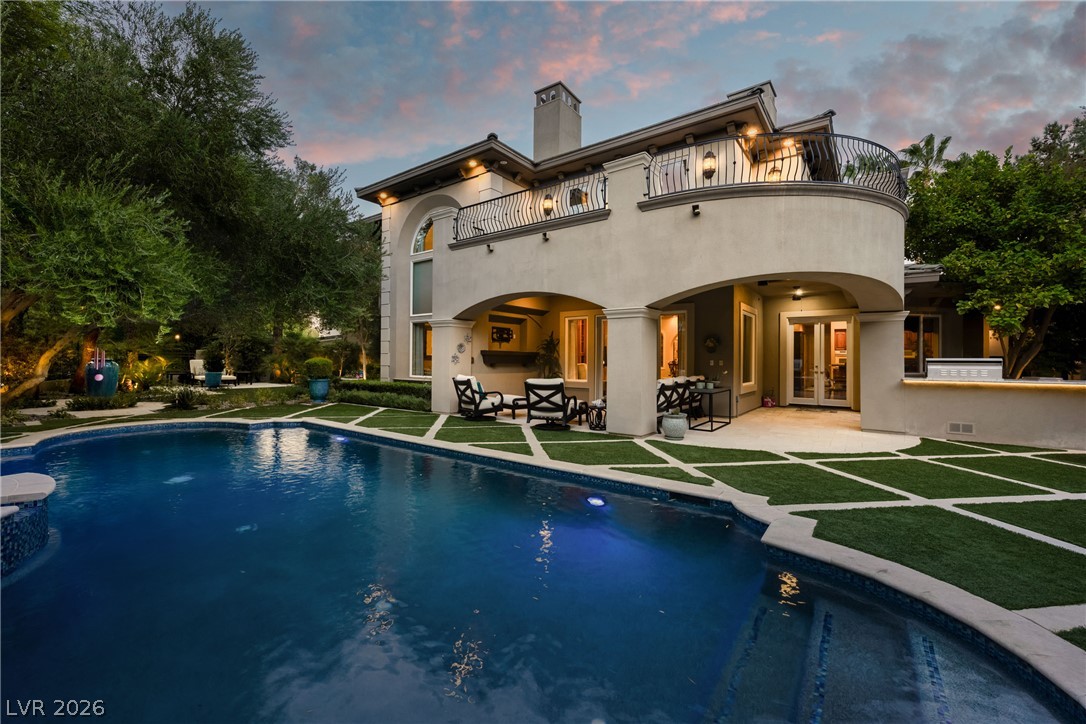 9512 Tournament Canyon Drive Property Photo 11