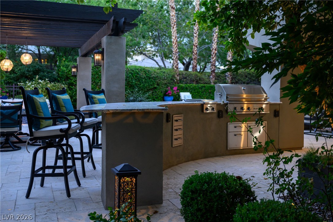 9512 Tournament Canyon Drive Property Photo 59