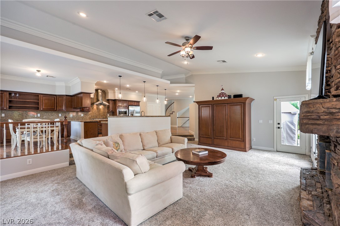 7480 Grassy Field Court Property Photo 15