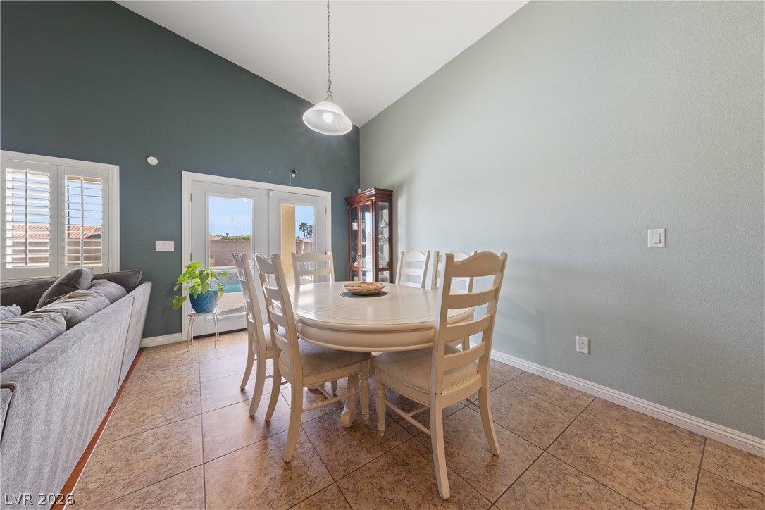 5010 Mirage Garden Street Property Photo 13