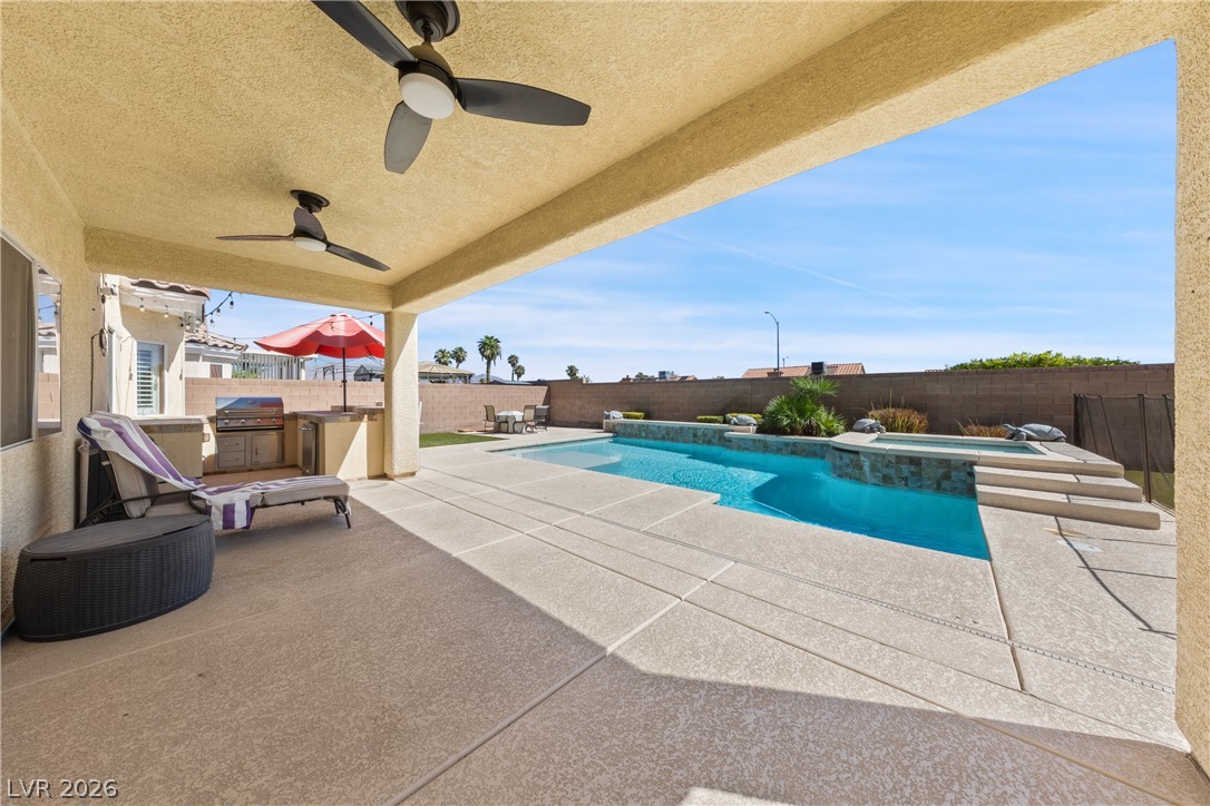 5010 Mirage Garden Street Property Photo 33