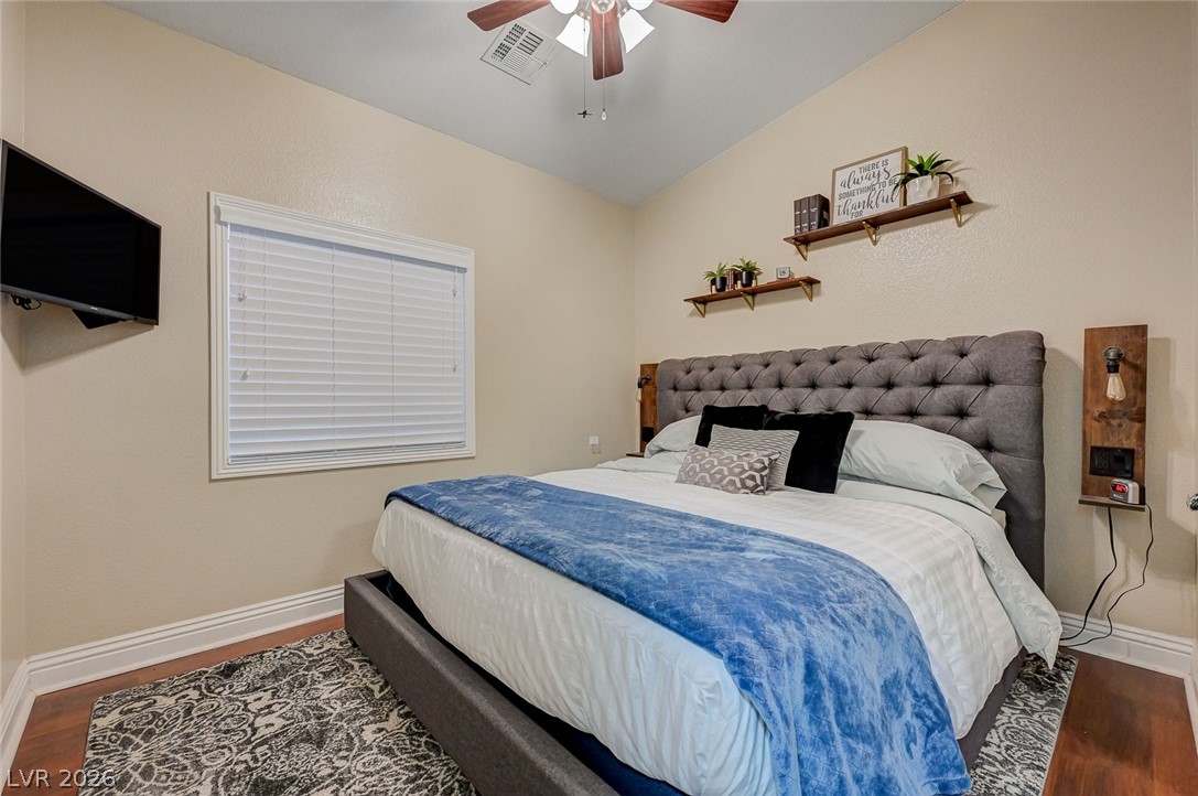 2115 Handel Avenue Property Photo 33