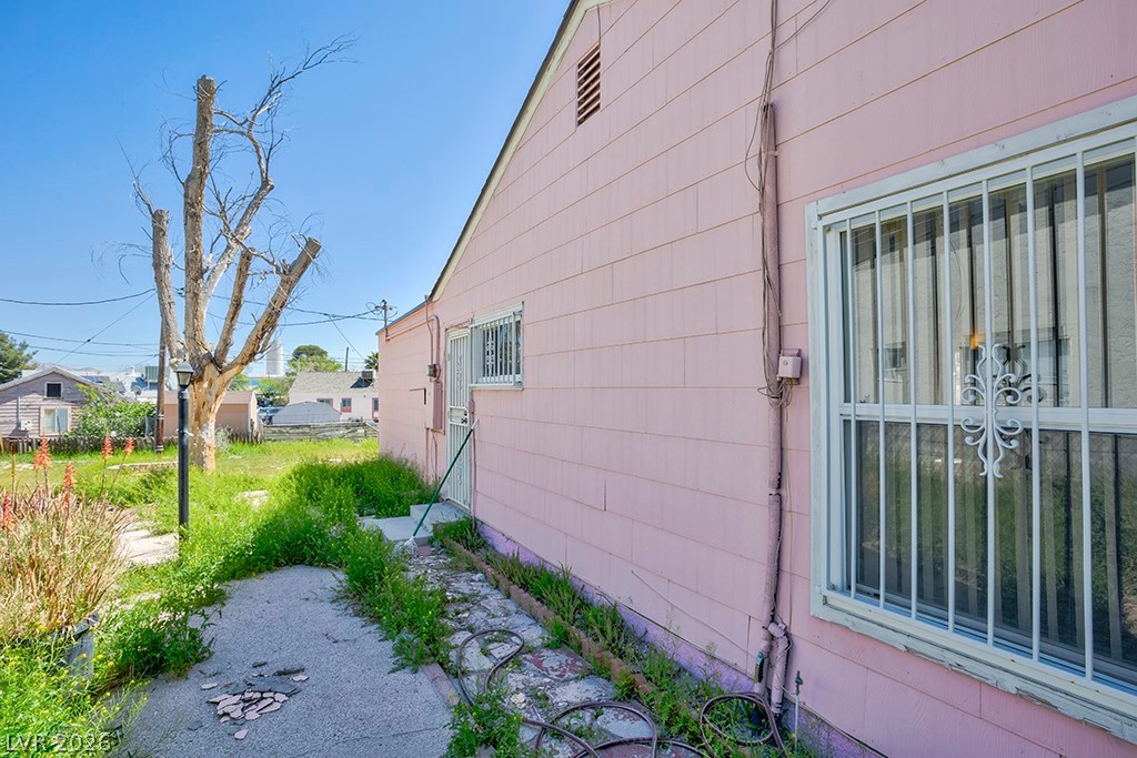 914 North 1st Street Property Photo 15