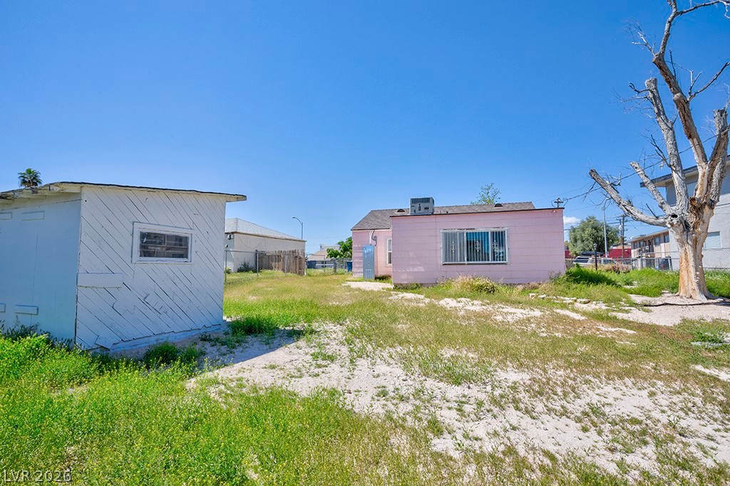 914 North 1st Street Property Photo 17