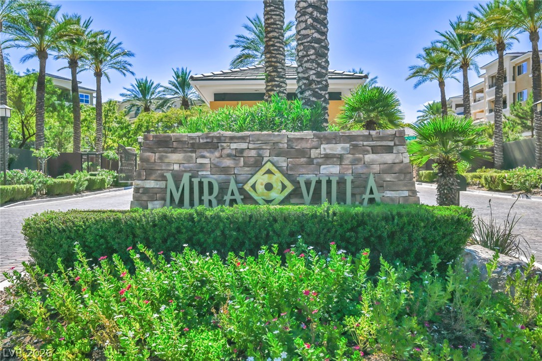 9125 Las Manaitas Avenue 302 Property Photo 13