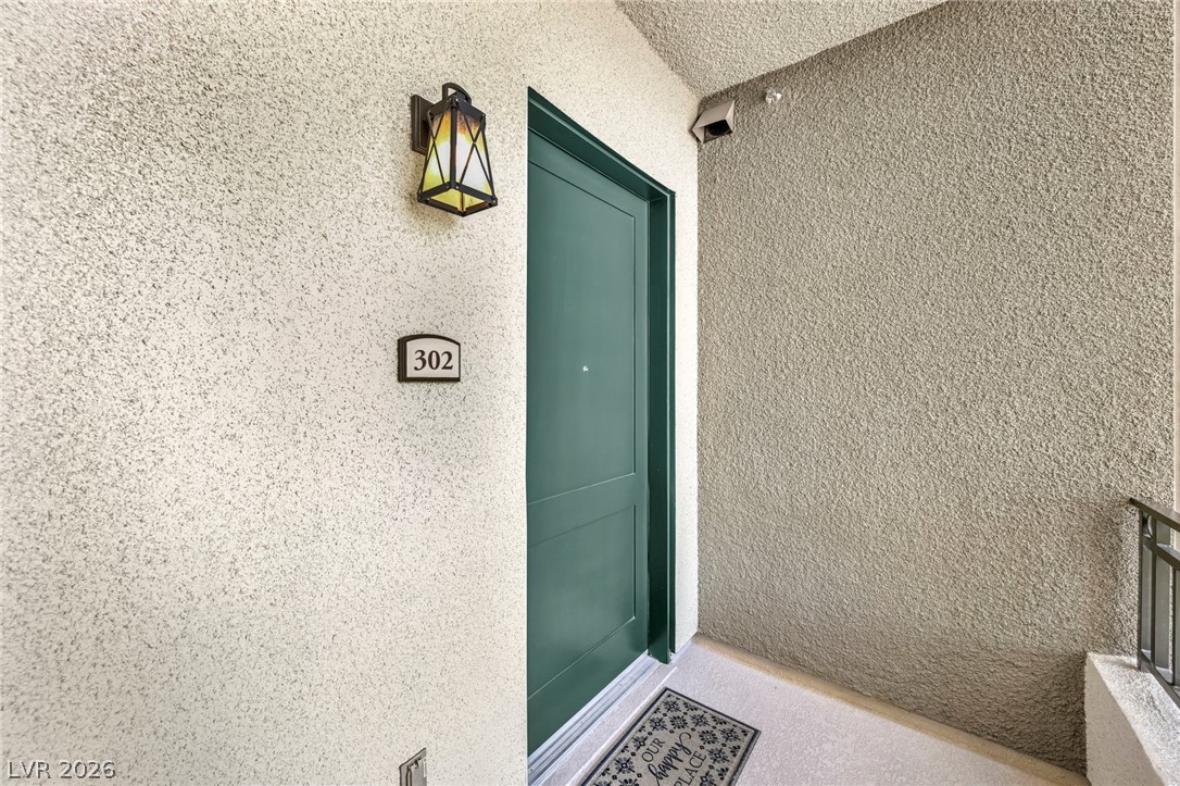 9125 Las Manaitas Avenue 302 Property Photo 18