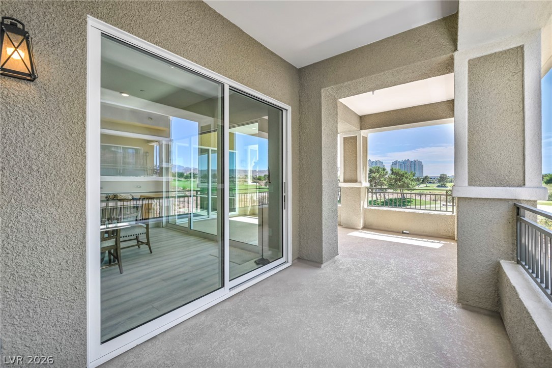 9125 Las Manaitas Avenue 302 Property Photo 48
