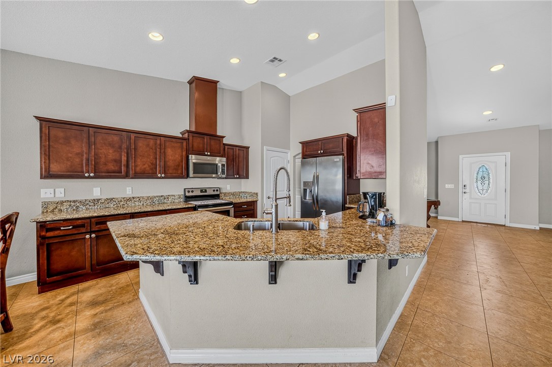 3040 South Spy Glass Avenue Property Photo 12
