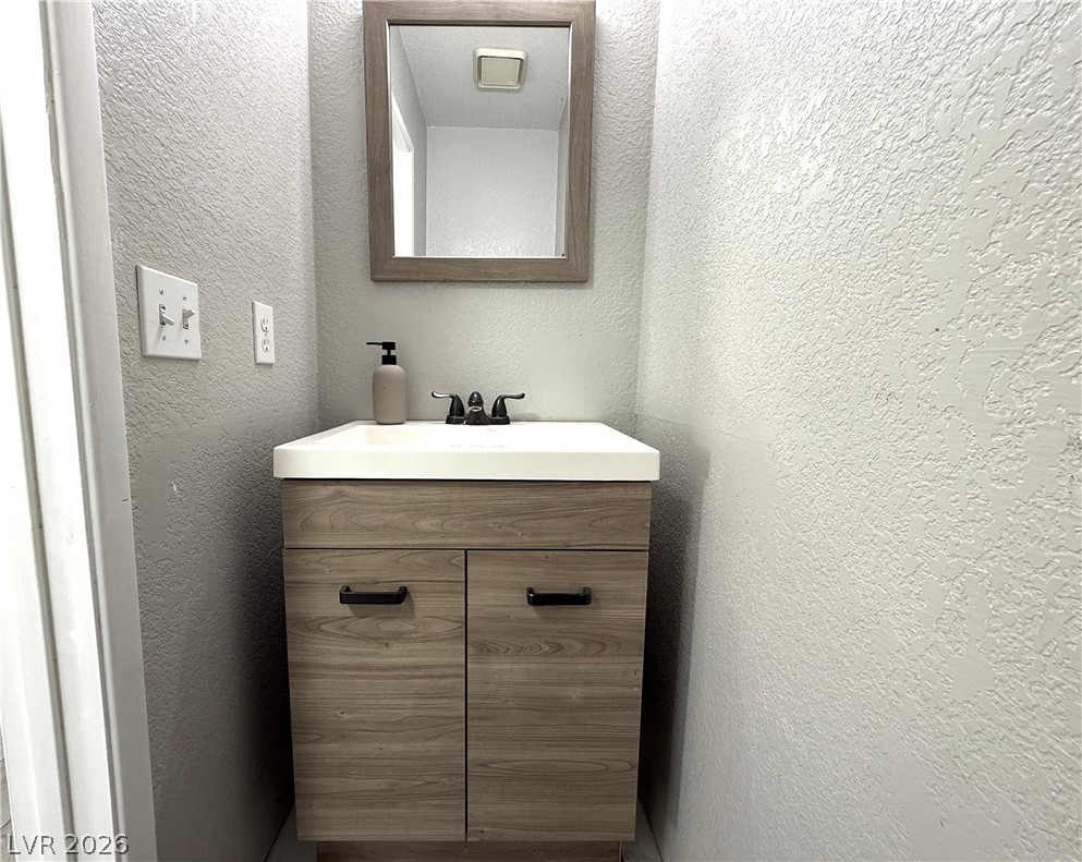 7311 Girard Drive Property Photo 14