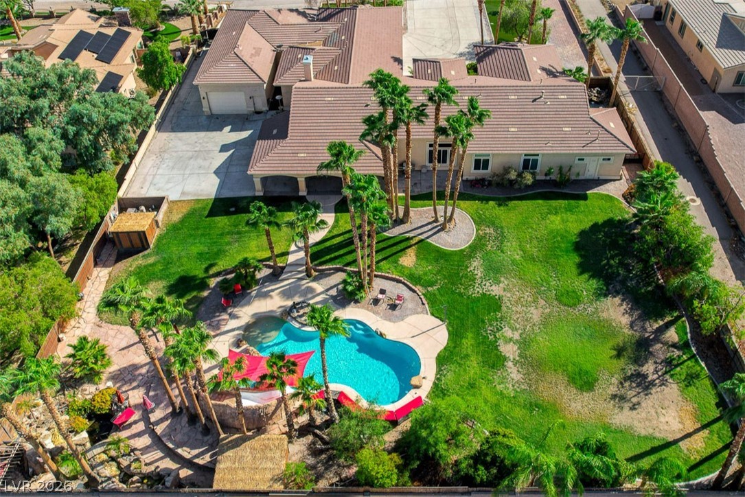 410 East Paradise Hills Drive Property Photo 3