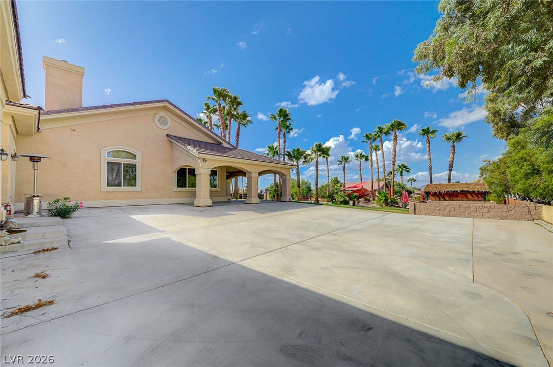 410 East Paradise Hills Drive Property Photo 6