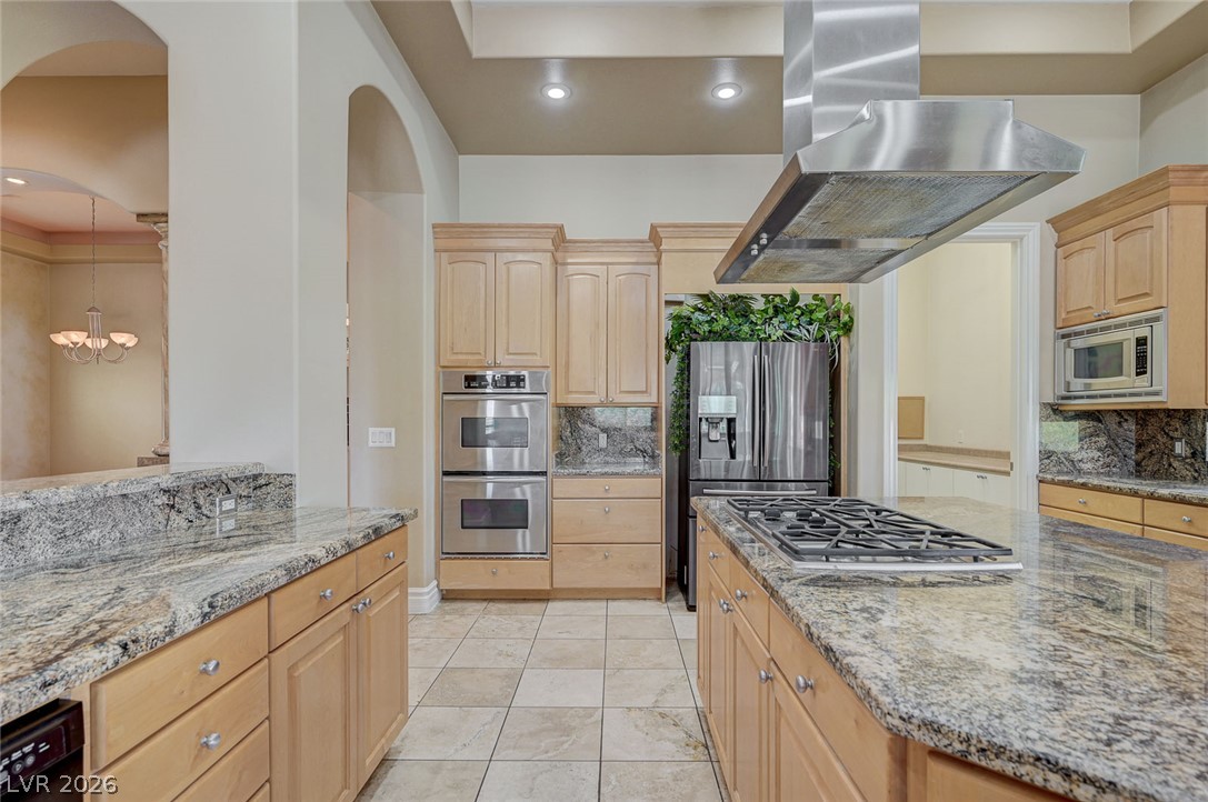 410 East Paradise Hills Drive Property Photo 19