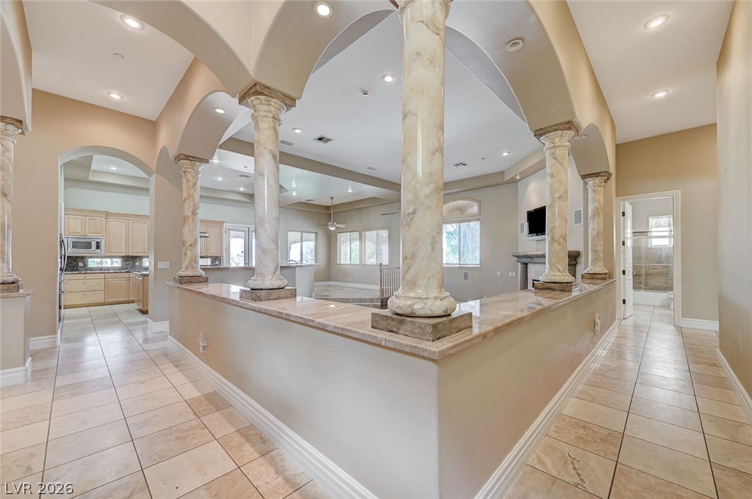 410 East Paradise Hills Drive Property Photo 20