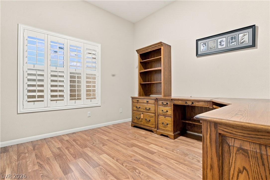 7952 Nookfield Drive Property Photo 12