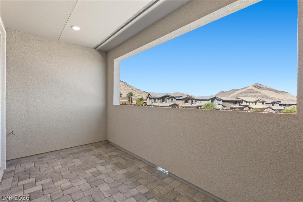 11450 Contour Avenue Property Photo 11