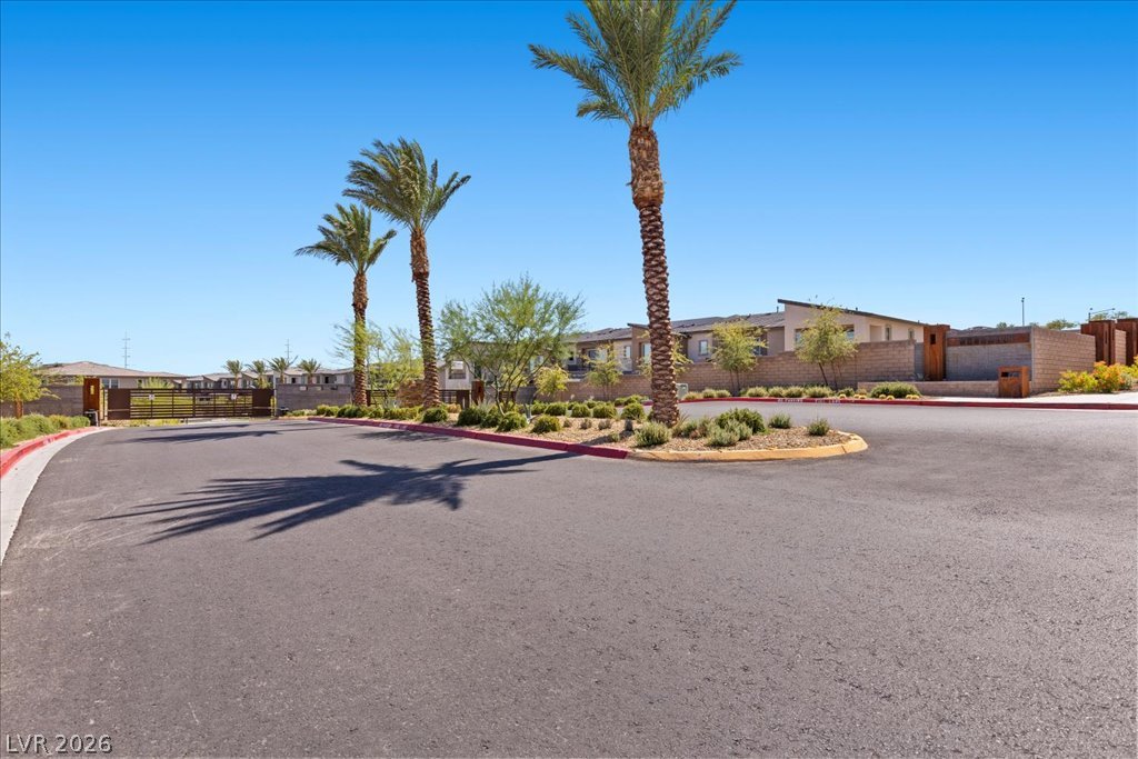 11450 Contour Avenue Property Photo 47