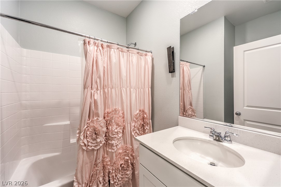 5551 Jinan Street Property Photo 16