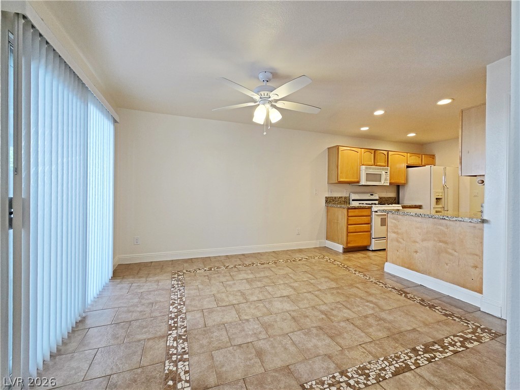 438 Winthrop Place Property Photo 11